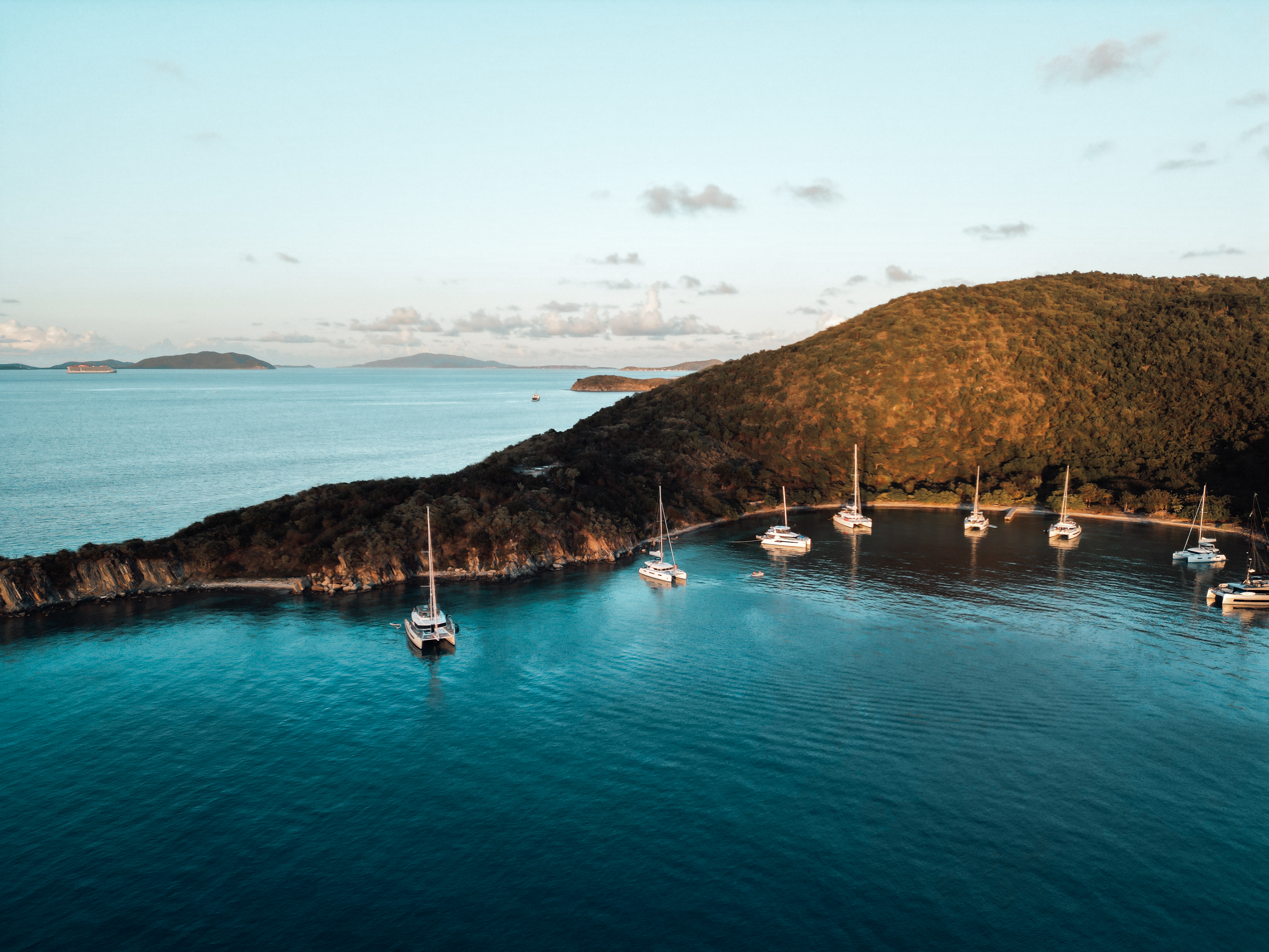 Adventure sailing courses in the Caribbean