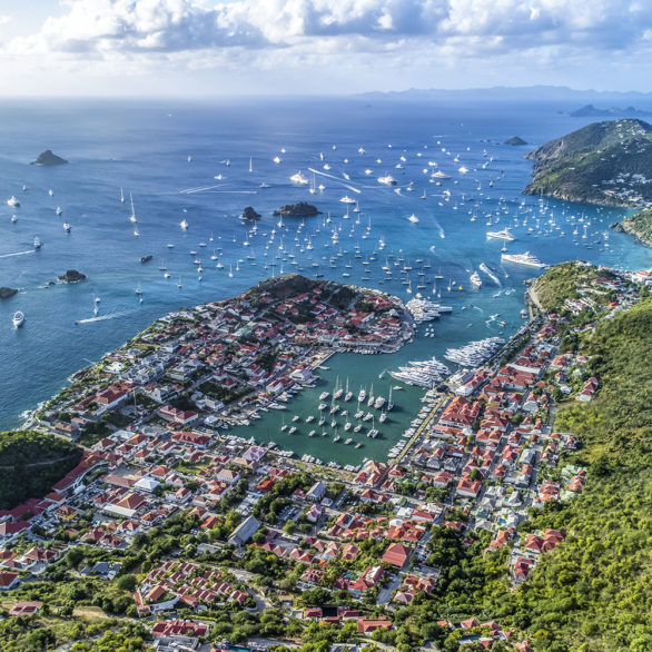 Gustavia-from-above-586x586